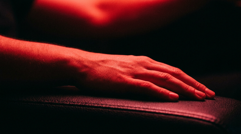 Infrared sauna for at home: cabin, blanket or lamp